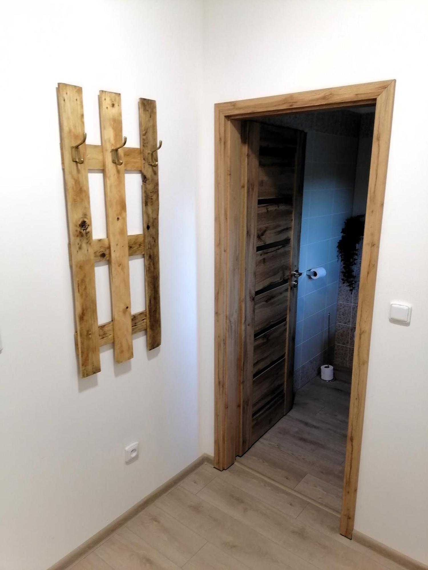 Appartamento Vino Andrusiow Znojmo Esterno foto