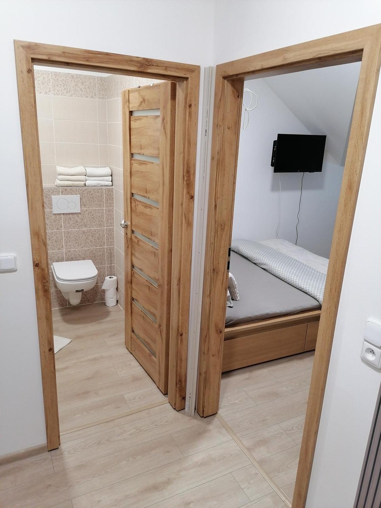 Appartamento Vino Andrusiow Znojmo Esterno foto